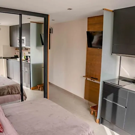 Luxury Atlantic Apartment